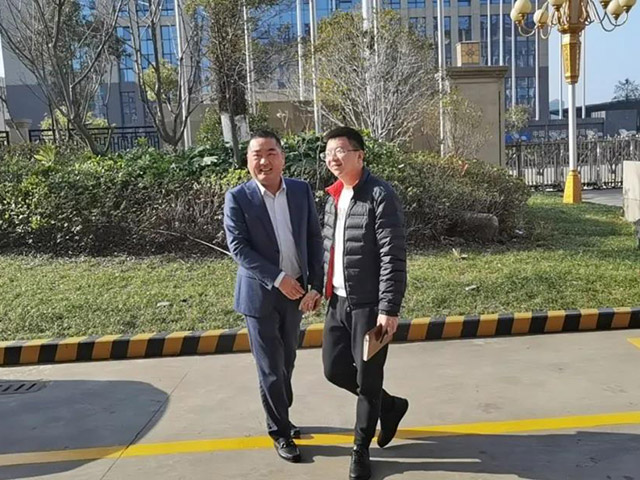 新春伊始，龙湾区空港管委会辅导率队莅临集团走访慰问